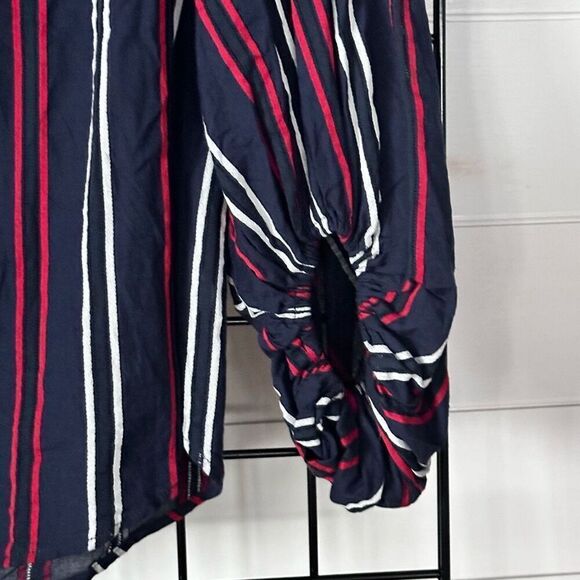 CAbi Striped Crew Neck Balloon LS Flag Blouse Womens M Blue Red White USA Flag - Picture 2 of 10